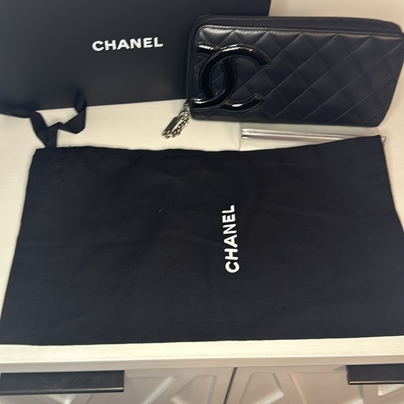 Chanel Cambon Black & Pink Zippy Wallet with Box & Dustbag! - Picture 15 of 15